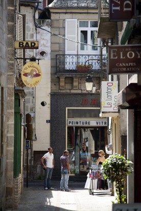 scène de rue - © Olivier Gachin